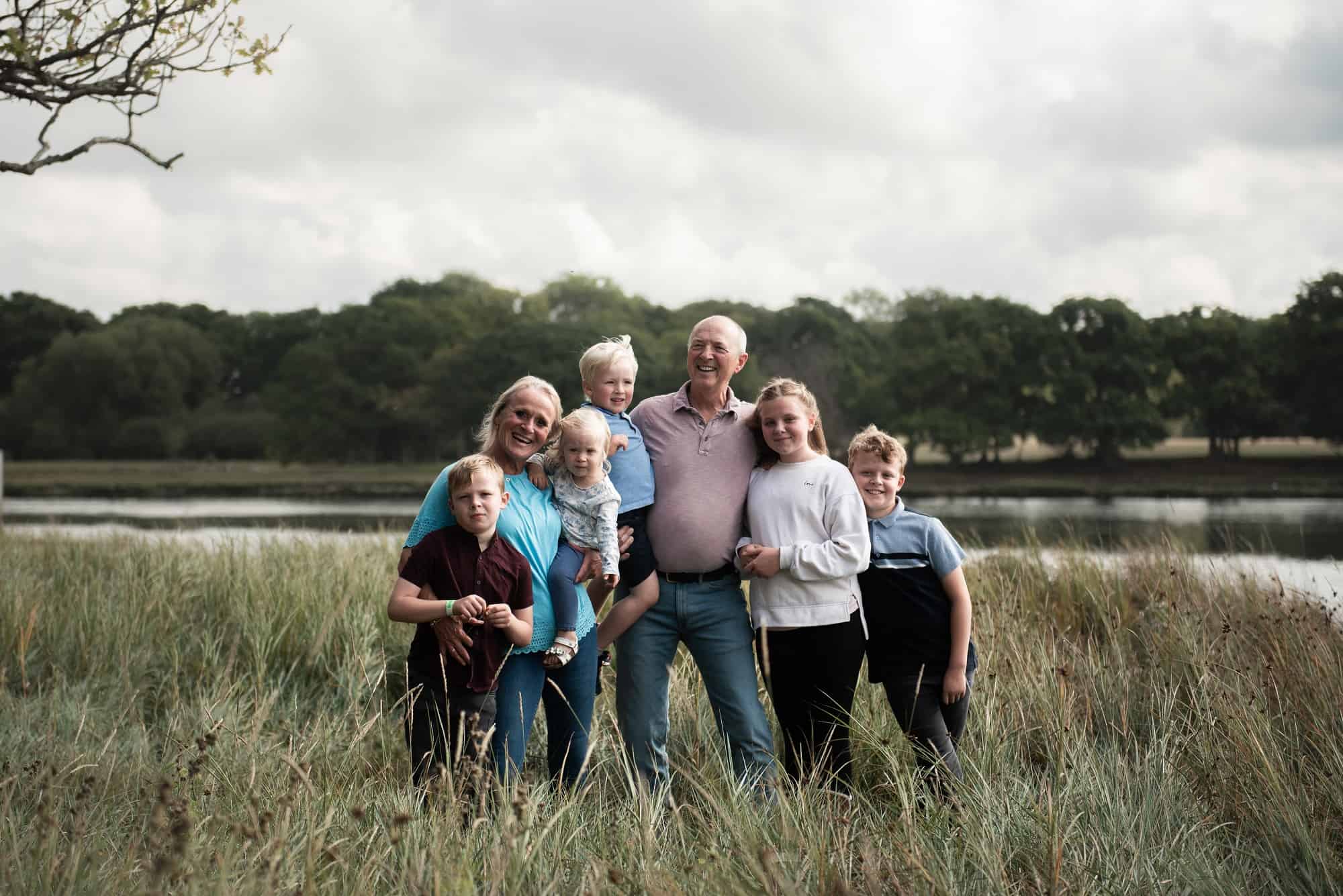 family photoshoot in southampton by the water with grandparents
